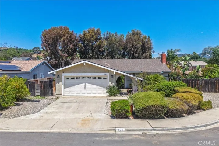 620 Meadow Grove Place, Escondido, California 92027