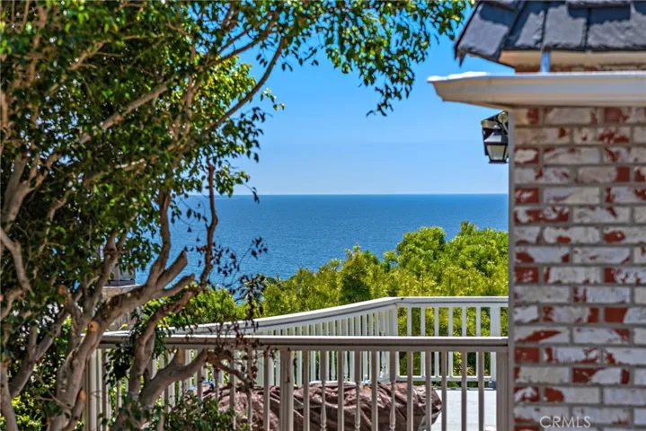 31672 Sea Bluff Lane, Laguna Beach, California 92651