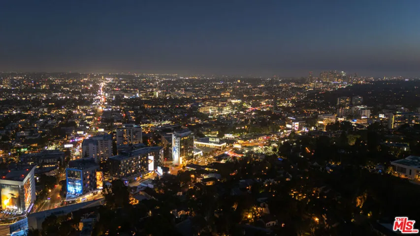 8527 Hedges Way, Los Angeles, California 90069