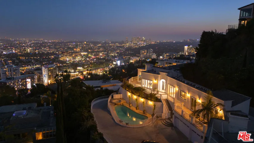 8527 Hedges Way, Los Angeles, California 90069