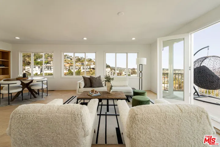 8527 Hedges Way, Los Angeles, California 90069