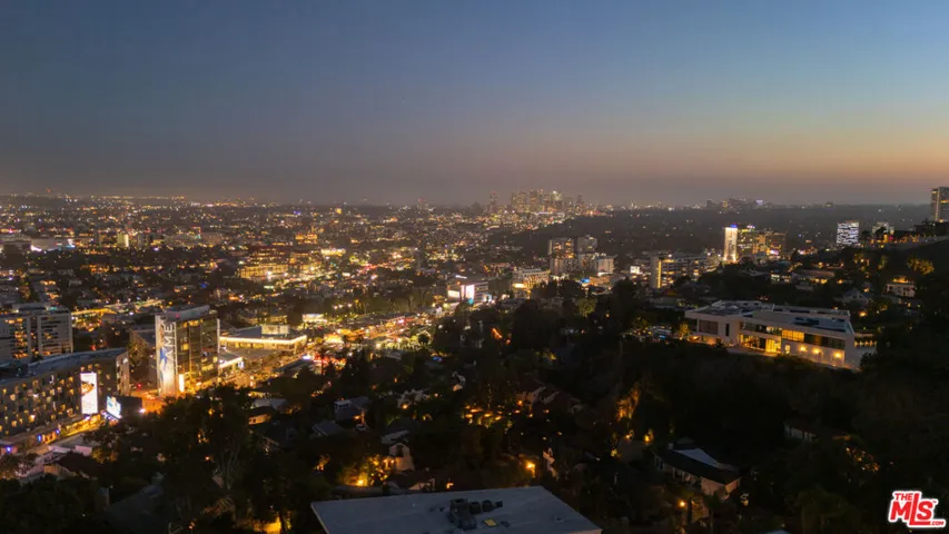 8527 Hedges Way, Los Angeles, California 90069