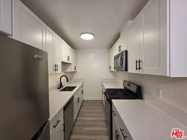 3707 S Canfield Avenue 1, Los Angeles, California 90034