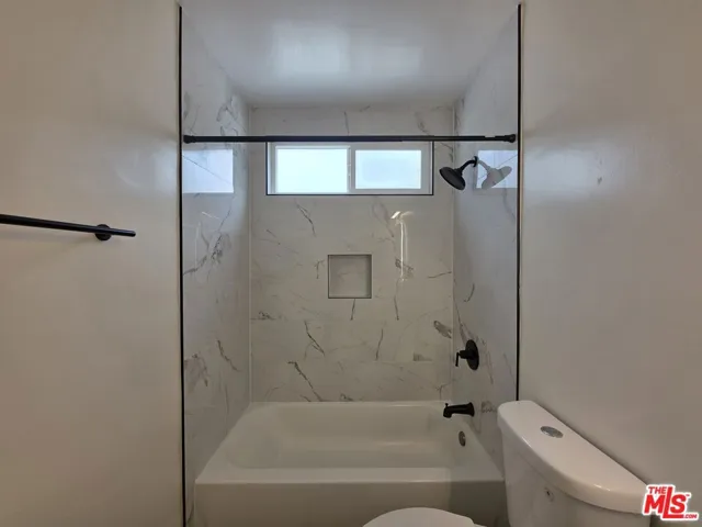 3707 S Canfield Avenue 1, Los Angeles, California 90034