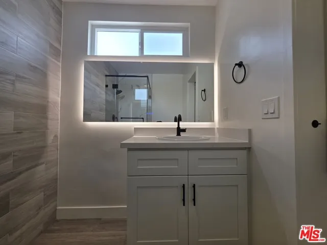 3707 S Canfield Avenue 1, Los Angeles, California 90034