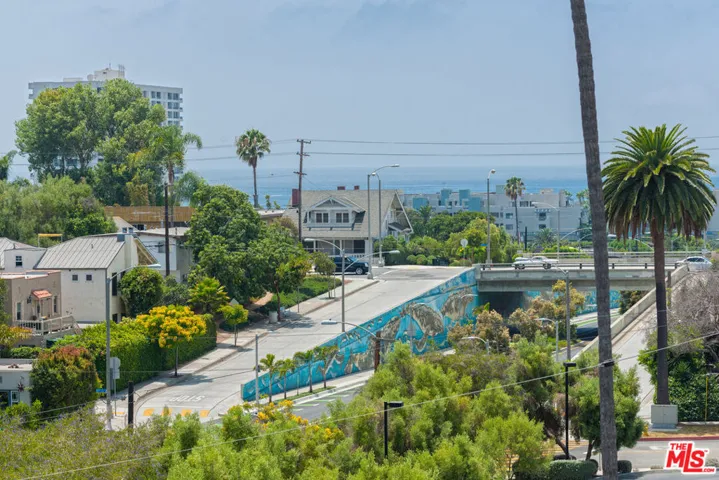 2025 4th Street 302a, Santa Monica, California 90405