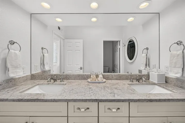 9753 Keeneland Row, La Jolla, California 92037