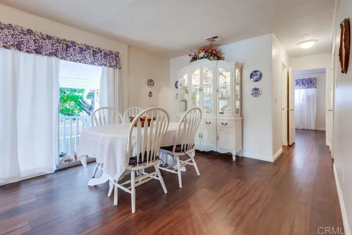 1120 E Mission Road 27, Fallbrook, California 92028