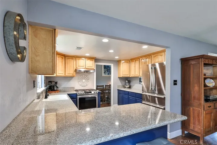 1421 E 15th, Upland, California 91786