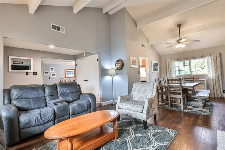1421 E 15th, Upland, California 91786