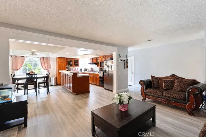 502 E Camile, Santa Ana, California 92701