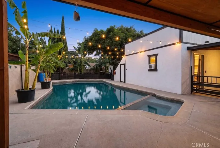 502 E Camile, Santa Ana, California 92701