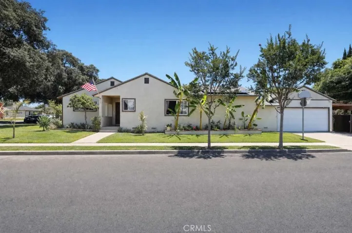 502 E Camile, Santa Ana, California 92701