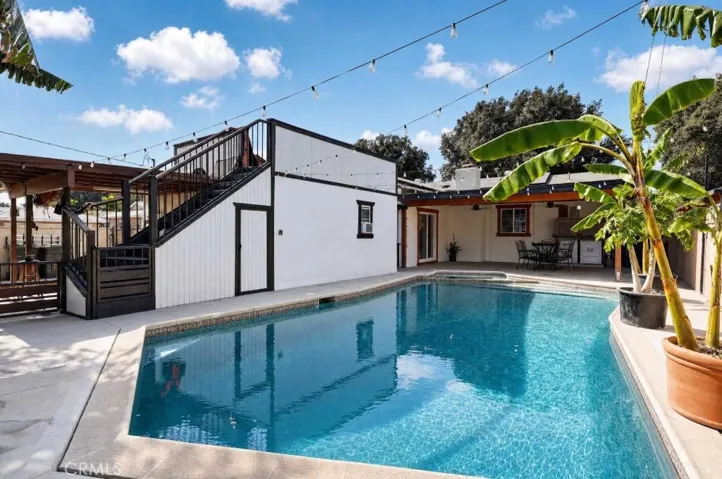 502 E Camile, Santa Ana, California 92701