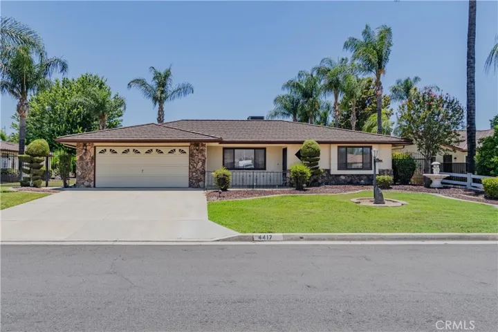 4417 Berkley, Hemet, California 92544