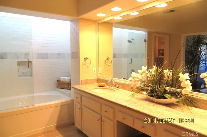 9 Marin Court, Manhattan Beach, California 90266