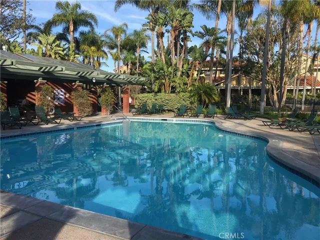 9 Marin Court, Manhattan Beach, California 90266