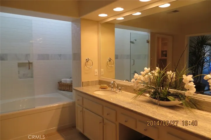 9 Marin Court, Manhattan Beach, California 90266