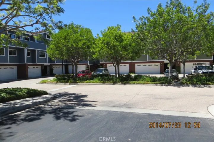 9 Marin Court, Manhattan Beach, California 90266