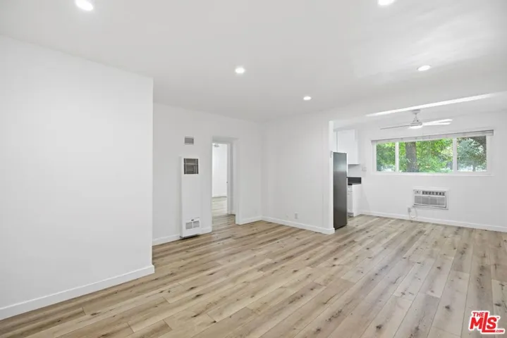 4916 Hazeltine Avenue 2, Sherman Oaks, California 91423