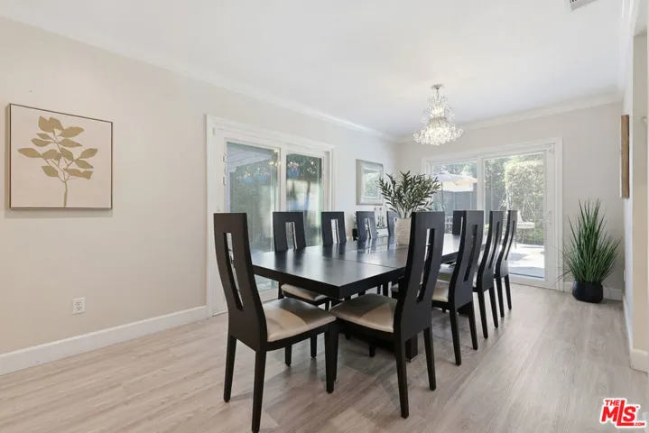 5220 Mary Ellen Avenue, Sherman Oaks, California 91401
