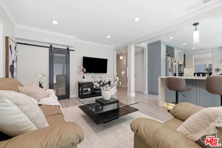 5220 Mary Ellen Avenue, Sherman Oaks, California 91401
