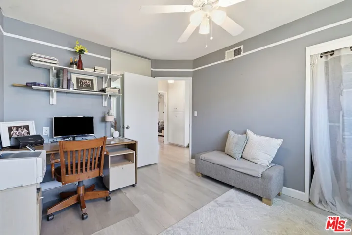 5220 Mary Ellen Avenue, Sherman Oaks, California 91401
