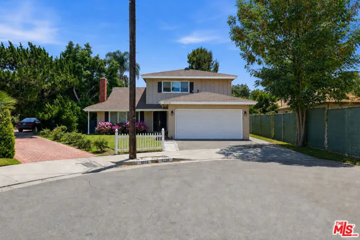 5220 Mary Ellen Avenue, Sherman Oaks, California 91401