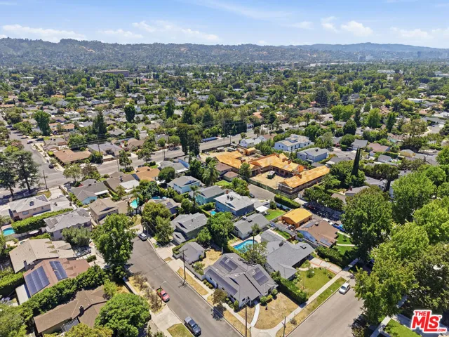 5220 Mary Ellen Avenue, Sherman Oaks, California 91401