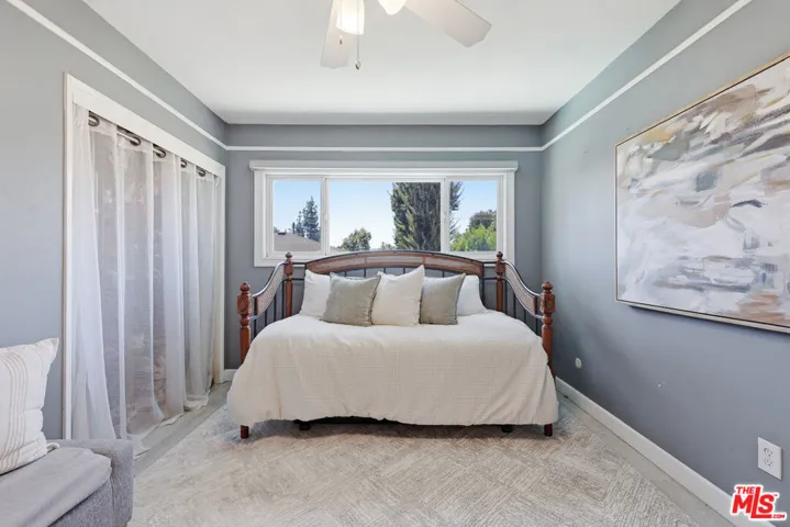 5220 Mary Ellen Avenue, Sherman Oaks, California 91401