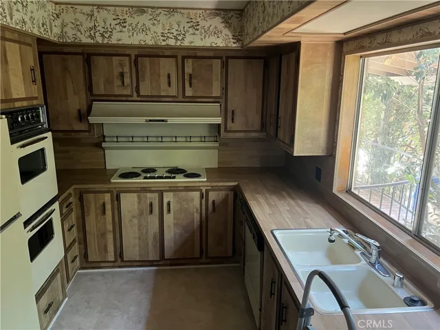 All original Appliances