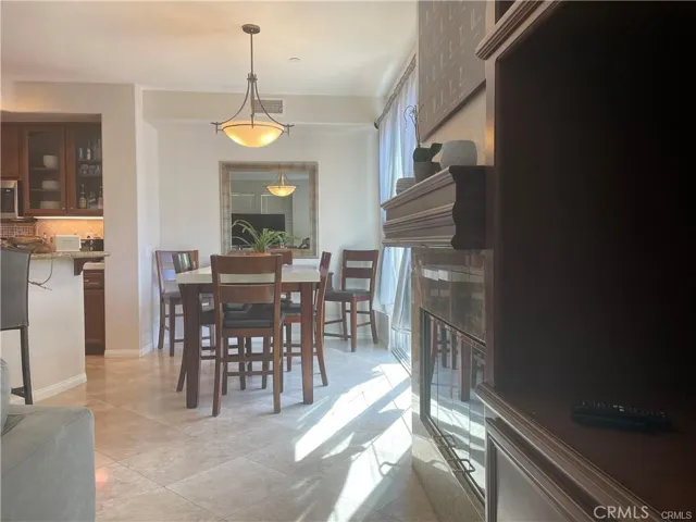 4164 Terraza Way B, Simi Valley, California 93063