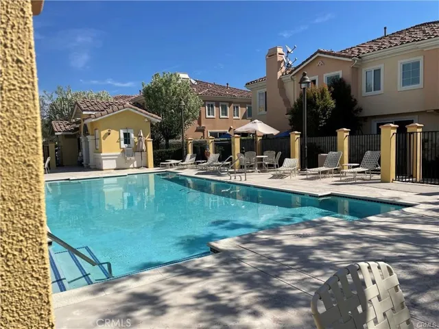 4164 Terraza Way B, Simi Valley, California 93063
