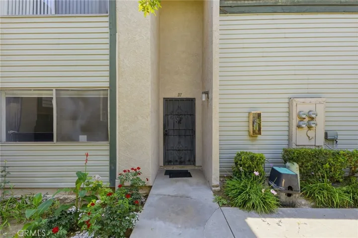 2255 Cahuilla Street #111, Colton, California 92324
