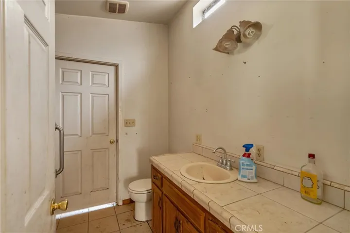 15184 Siwini Road, Forest Ranch, California 95942