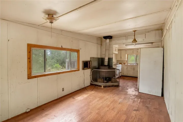 15184 Siwini Road, Forest Ranch, California 95942