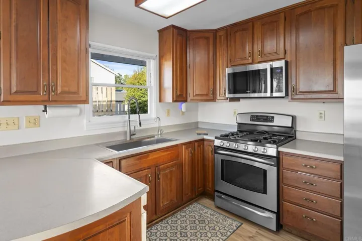 1330 Tower Drive, Vista, California 92083