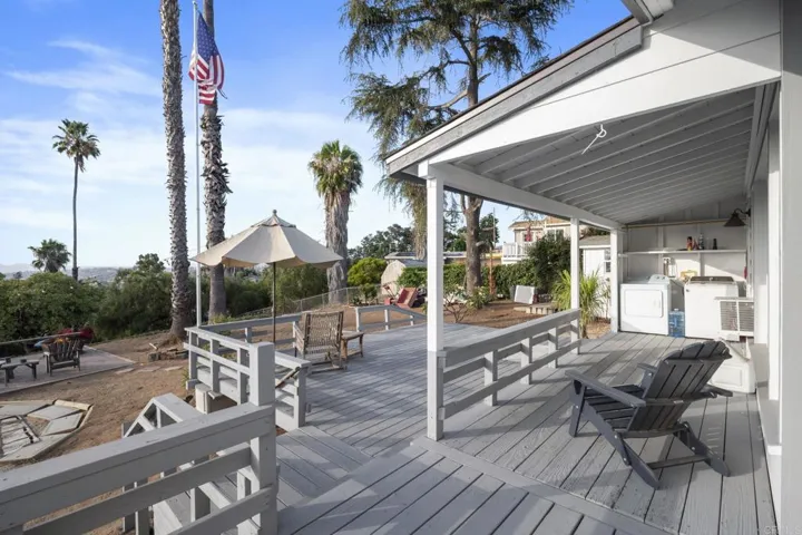1330 Tower Drive, Vista, California 92083