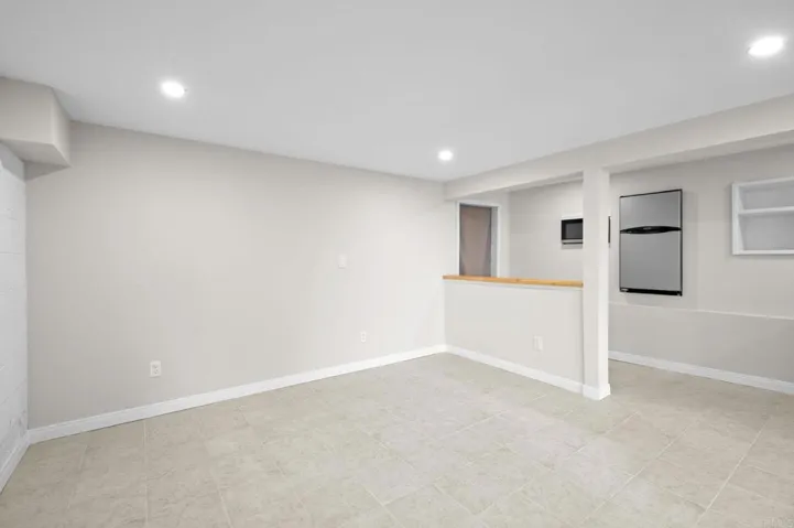 1330 Tower Drive, Vista, California 92083