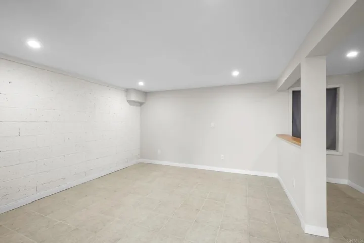 1330 Tower Drive, Vista, California 92083