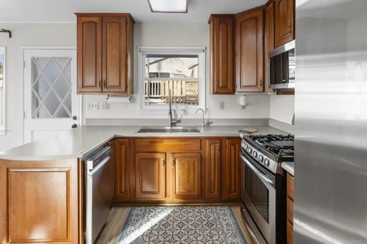 1330 Tower Drive, Vista, California 92083