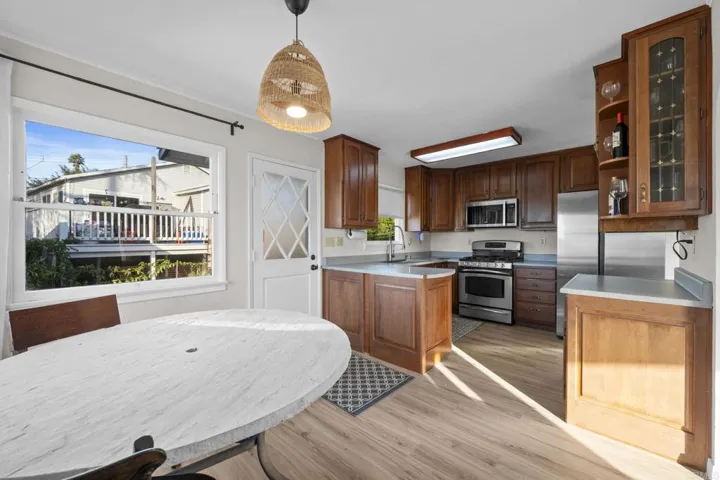 1330 Tower Drive, Vista, California 92083