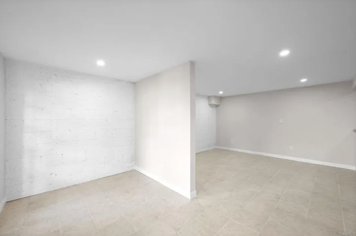 1330 Tower Drive, Vista, California 92083