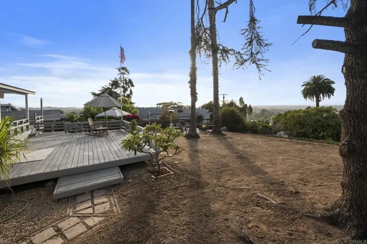 1330 Tower Drive, Vista, California 92083