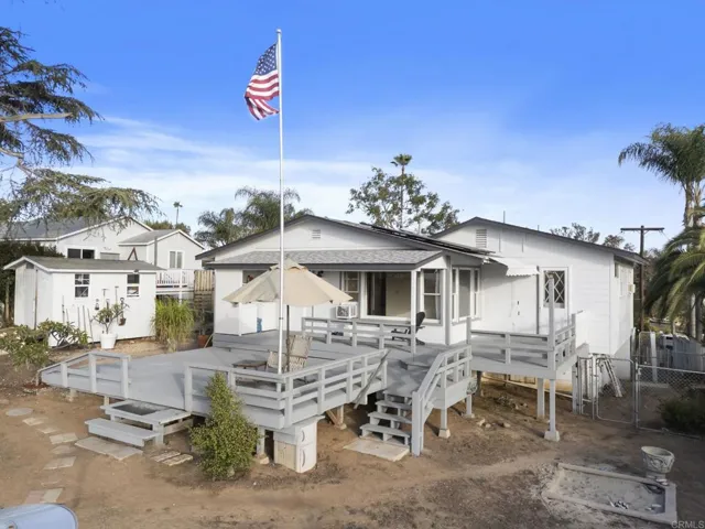 1330 Tower Drive, Vista, California 92083
