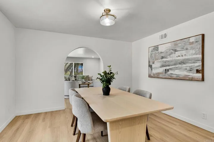 9130 Shadow Hill Road, Santee, California 92071