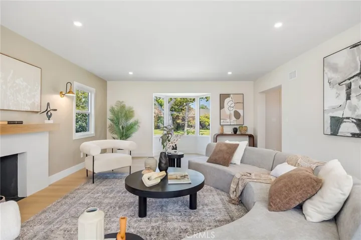 bay window in living room