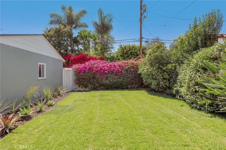 3911 California Avenue, Long Beach, California 90807