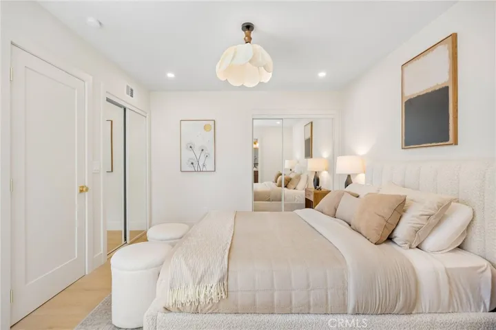 3911 California Avenue, Long Beach, California 90807