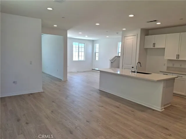 29337 Upper Creek Loop, Winchester, California 92596